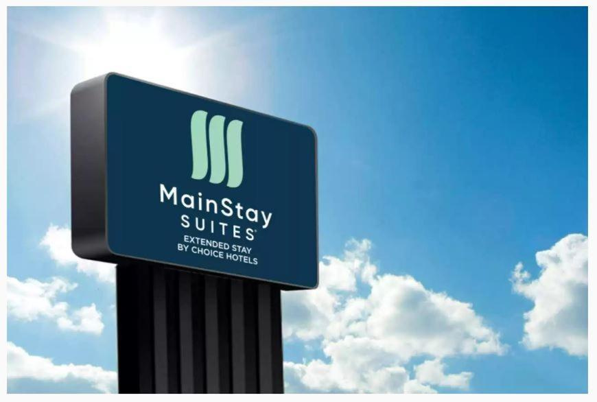 Mainstay Suites Middleburg Heights Cleveland Airport Exterior foto