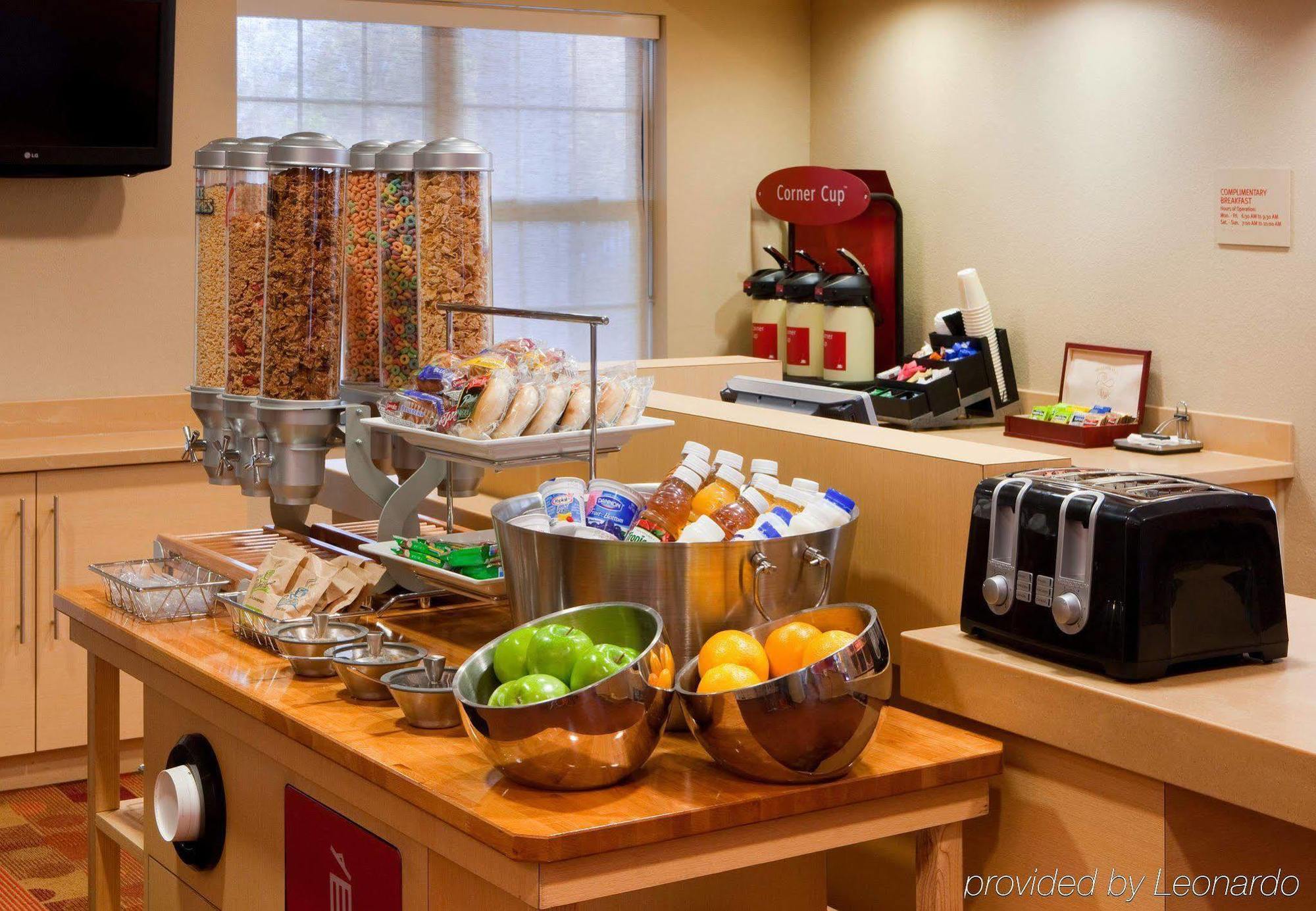 Mainstay Suites Middleburg Heights Cleveland Airport Restaurante foto