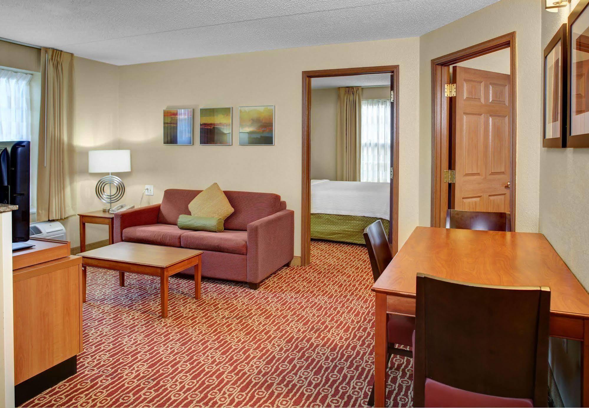 Mainstay Suites Middleburg Heights Cleveland Airport Exterior foto